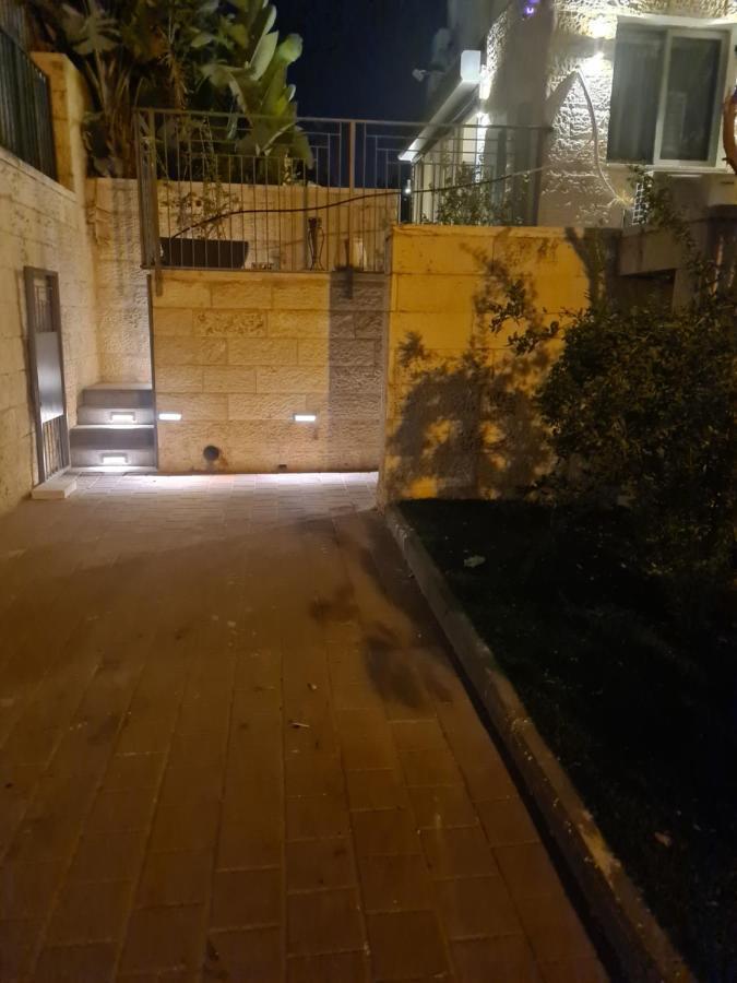 Garden Studio Διαμέρισμα Elad Εξωτερικό φωτογραφία